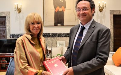 La presidenta del Consejo de Estado, María Teresa Fernández de la Vega, recibe la Memoria de la Fiscalía 2021 de manos del Fiscal General del Estado, Álvaro García Ortiz